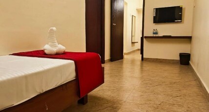 Sri Vari Residency Room Type - 2 Bedroom Family Room Non-A/c (5Pax) Sri Vari Residency Room Type - 2 Bedroom Family Room Non-A/c (5Pax)