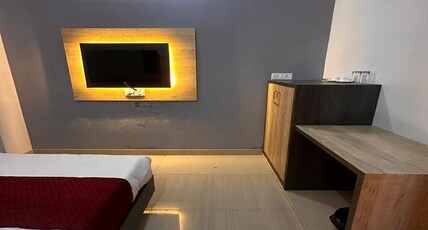 HOTEL RED ROOF INN Room Type - Deluxe Room