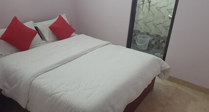 Hotel 7 Star Room Type - Deluxe Room