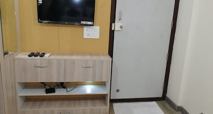 SM Comforts Room Type - Deluxe Double Room Non AC SM Comforts Room Type - Deluxe Double Room Non AC