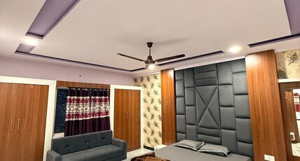 Hotel Shree Radhe Krishna Room Type - Superior Studio