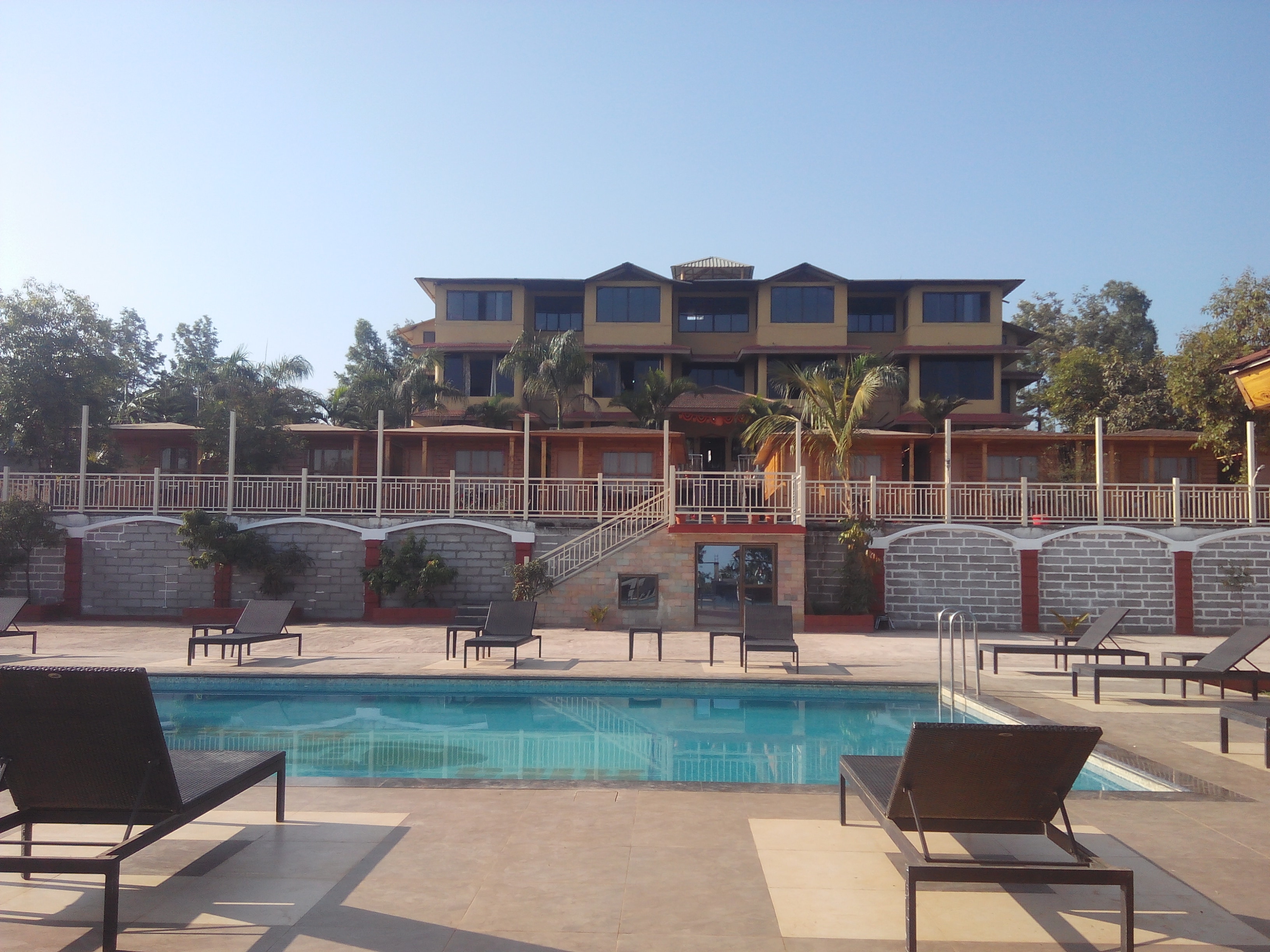 Bellevue Resort, Panchgani - Tap to explore photos
