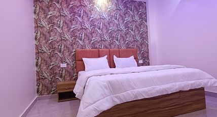 Hotel O Royal Celebration Room Type - Classic