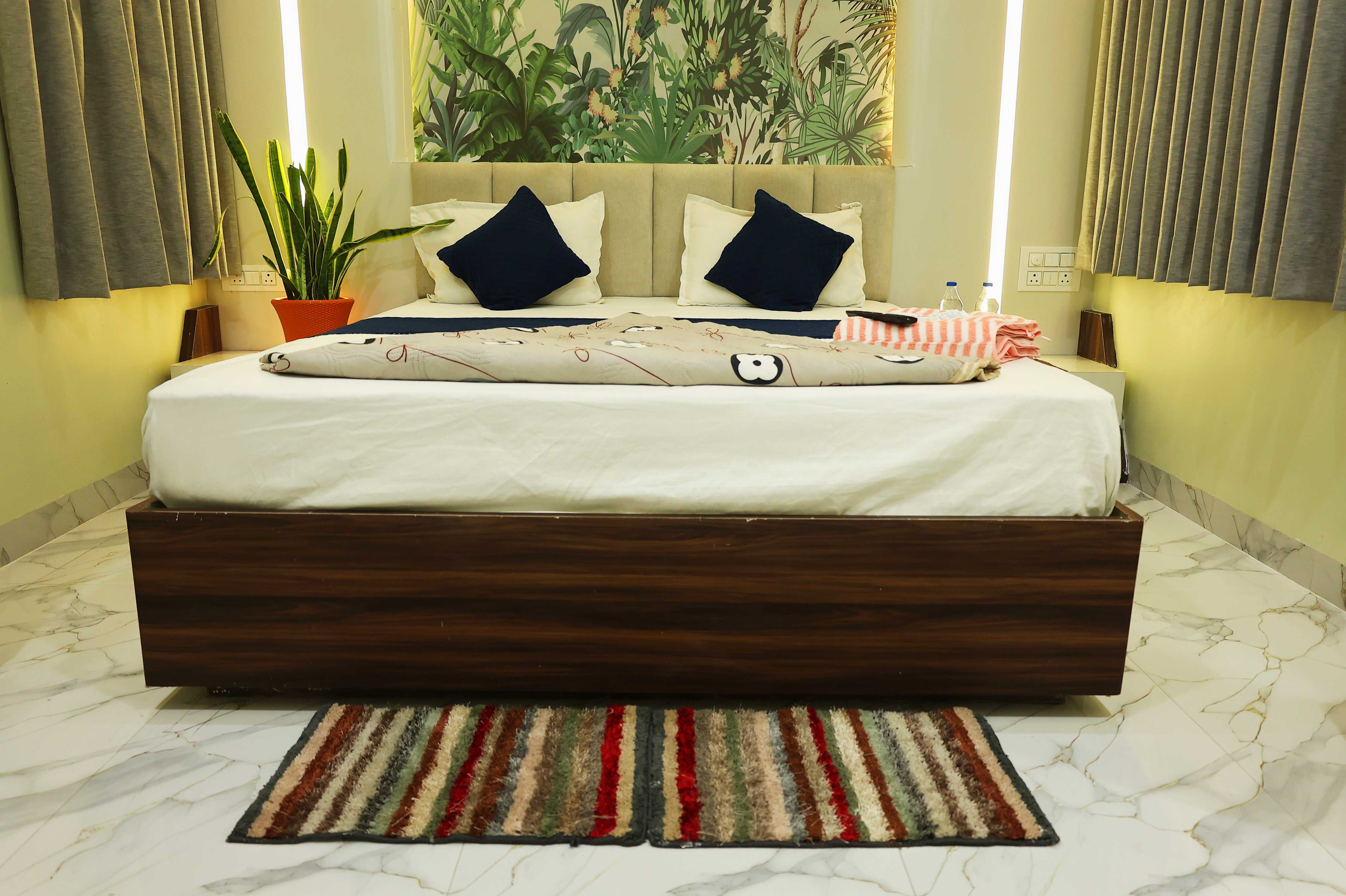 HOTEL NARMADA SHREE - Tap to explore photos