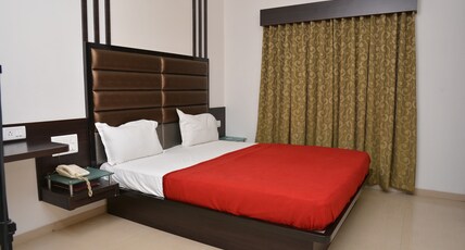 Hotel Corona Room Type - SILVER(Unmarried couple not allowed)