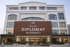 Hotel Diplomat Residency