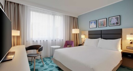 Hilton Garden Inn Budapest City Centre Room Type - JUNIOR SUITE KING BED
