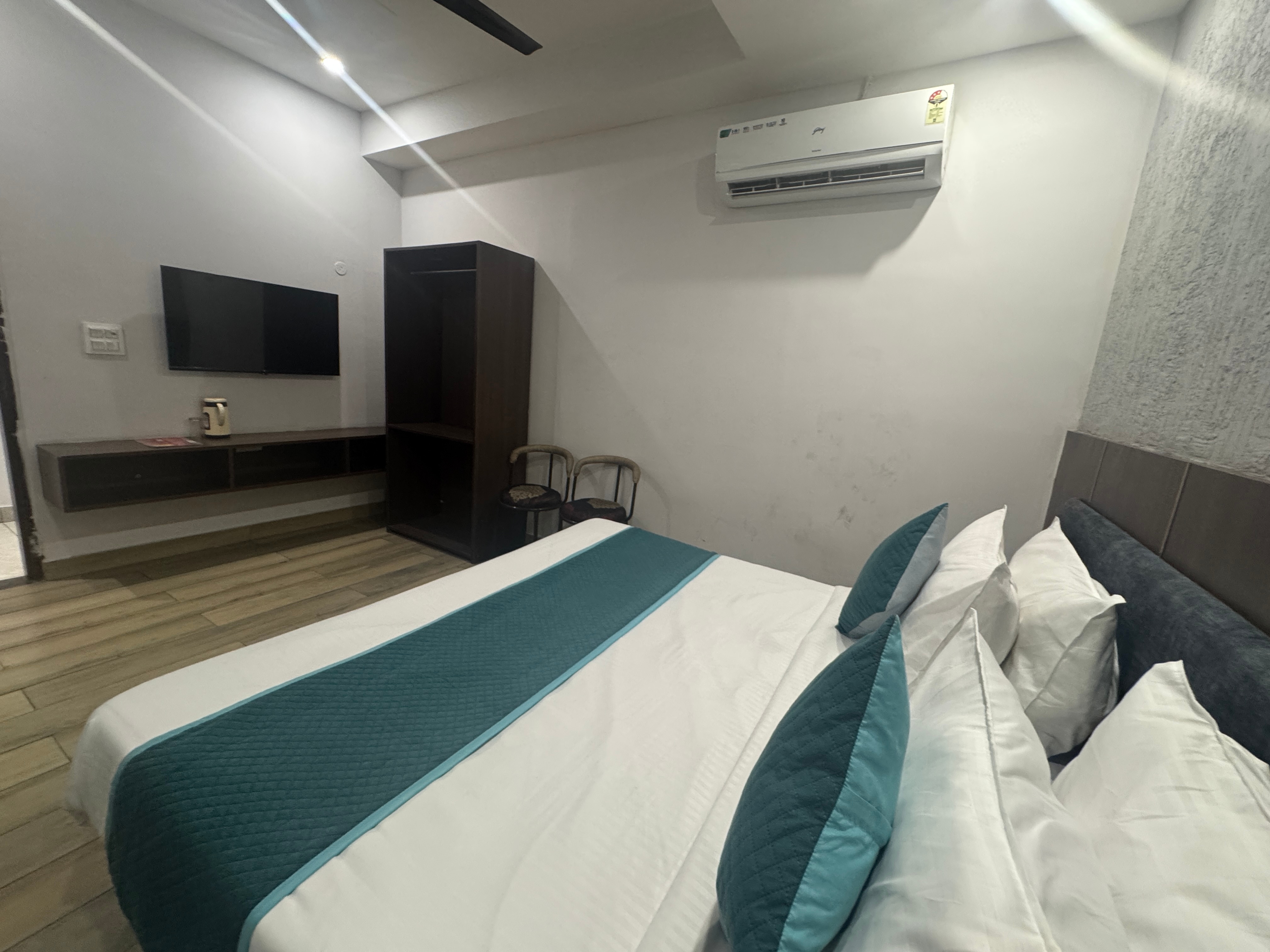 Hotel Joy By T And M Hotels - Tap to explore photos