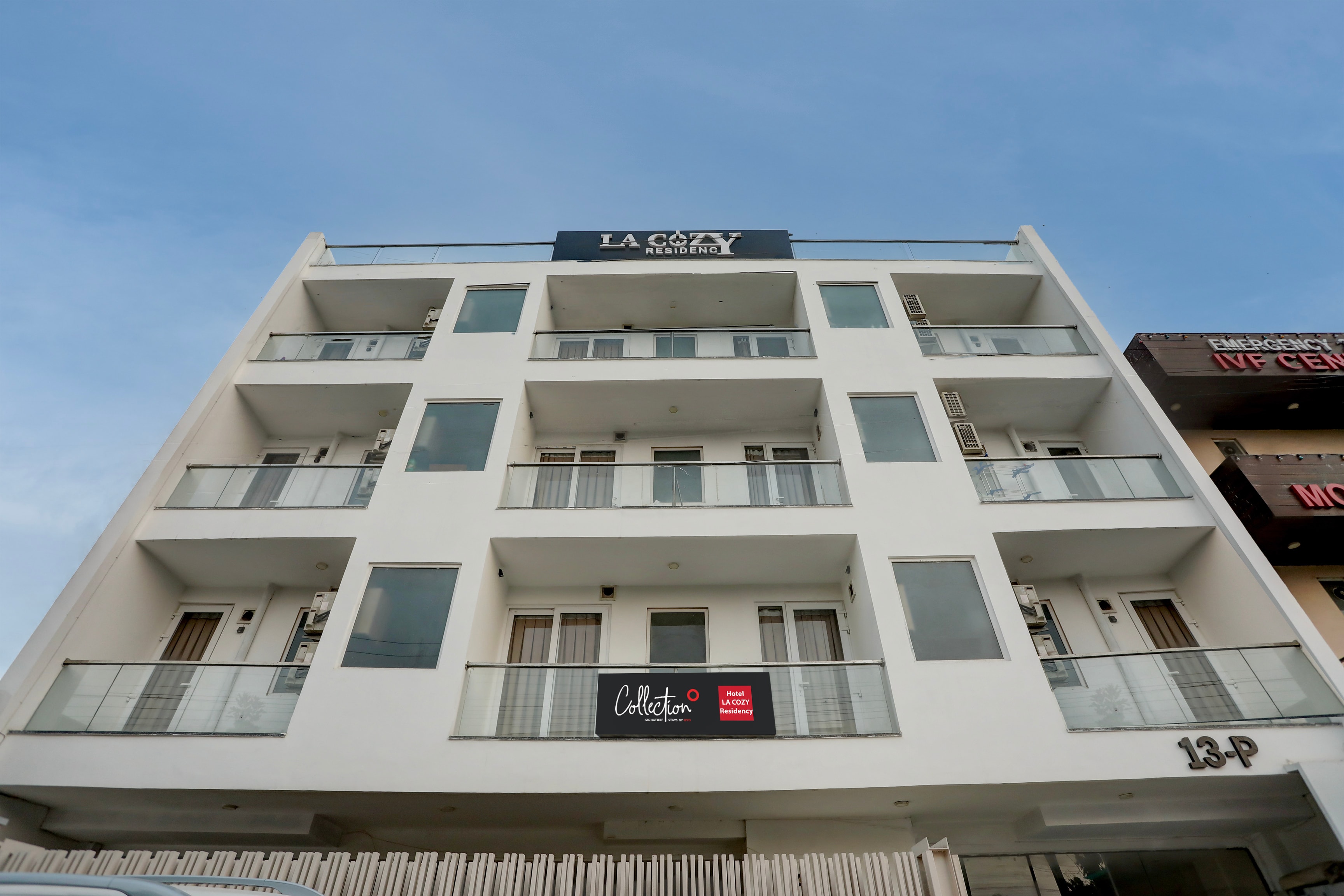 Hotel O La Cozy Residency - Tap to explore photos