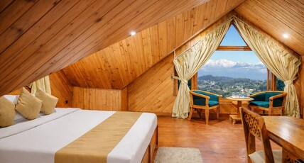 Hotel Norling Retreat Room Type - ATTIC ROOM KANCHENJUNGA VIEW