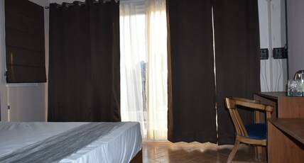 MISTY MOUNTS RESORT Room Type - Deluxe Room