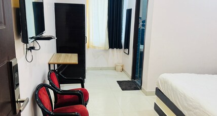 Bhagwan Hotel Room Type - Deluxe Room