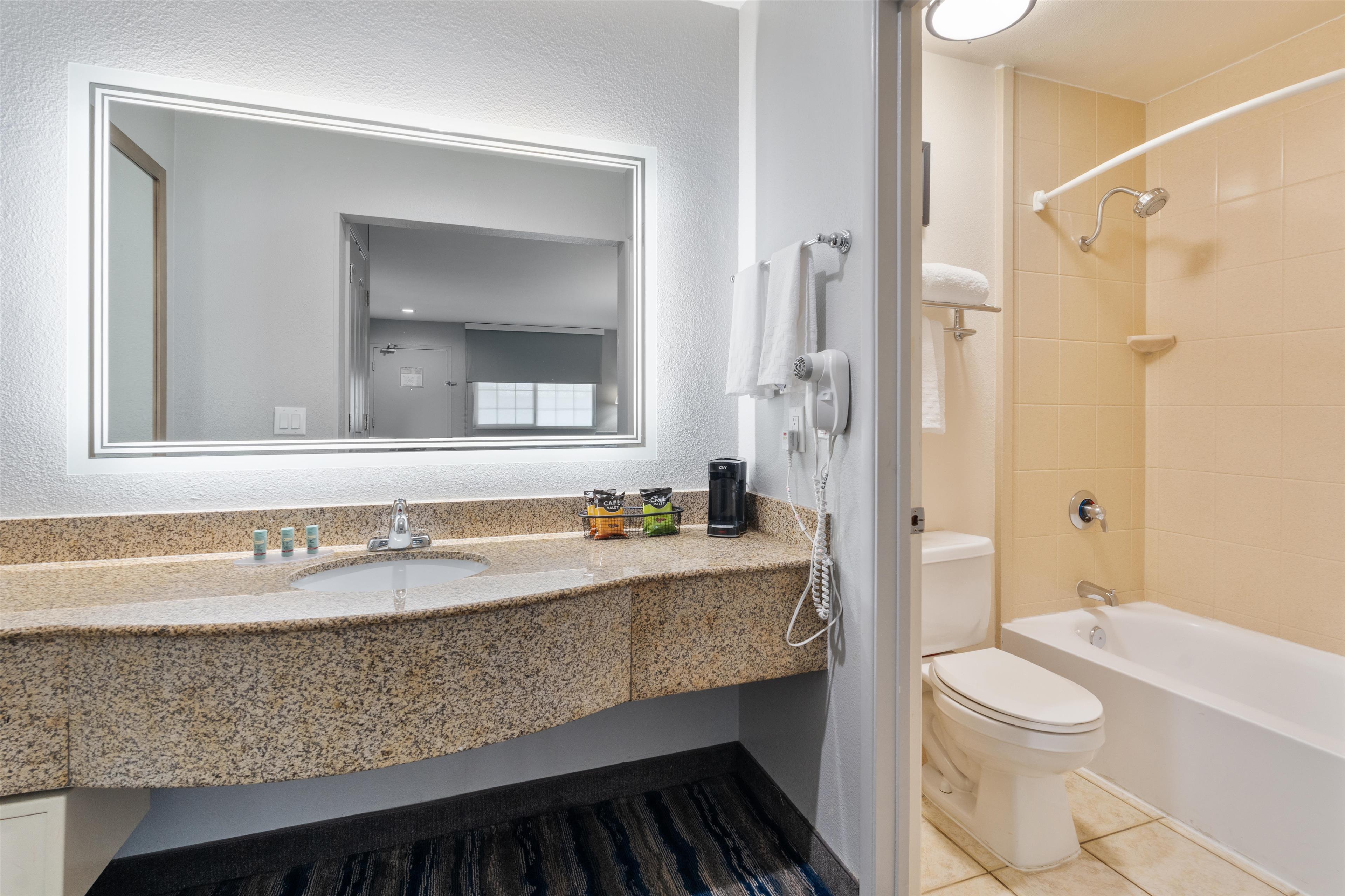 Best Western San Diego/Miramar Hotel - Tap to explore photos