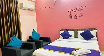 Hotel Golden Suites Room Type - Executive AC Room