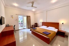 Morjim Sunset Hotel