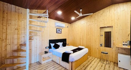 Arya Resort and SPA Room Type - Wooden Duplex Cottage (4 Persons) with Pool View Arya Resort and SPA Room Type - Wooden Duplex Cottage (4 Persons) with Pool View