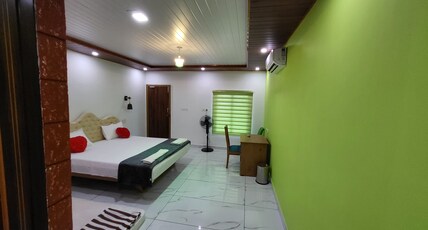 Bell farms Room Type - PREMIUM WATER FRONTAGE AC ROOMS