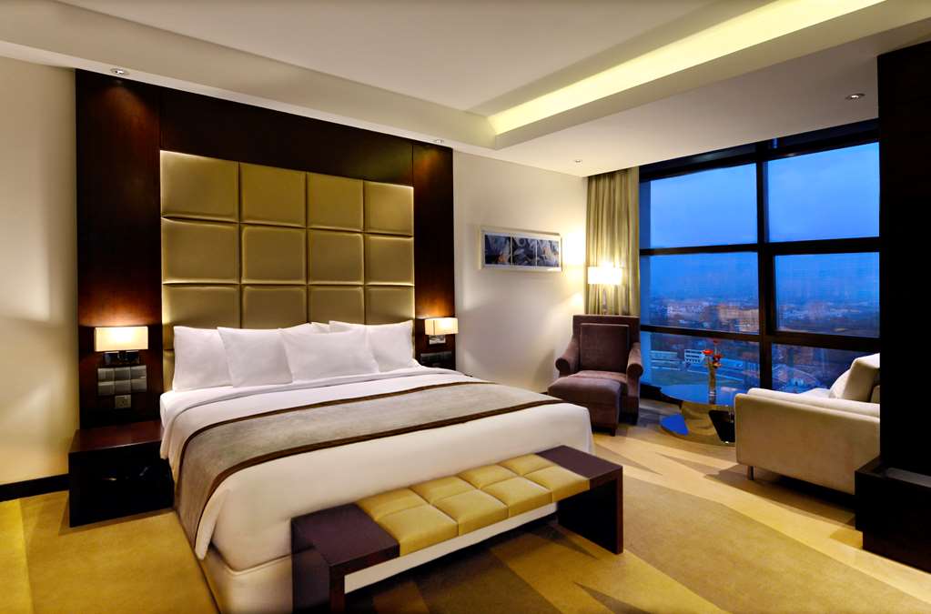 Radisson Blu Chittagong Bay View - Tap to explore photos