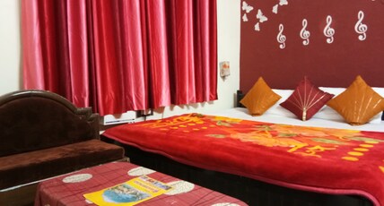 Hotel Taragarh Palace Room Type - Standard King AC