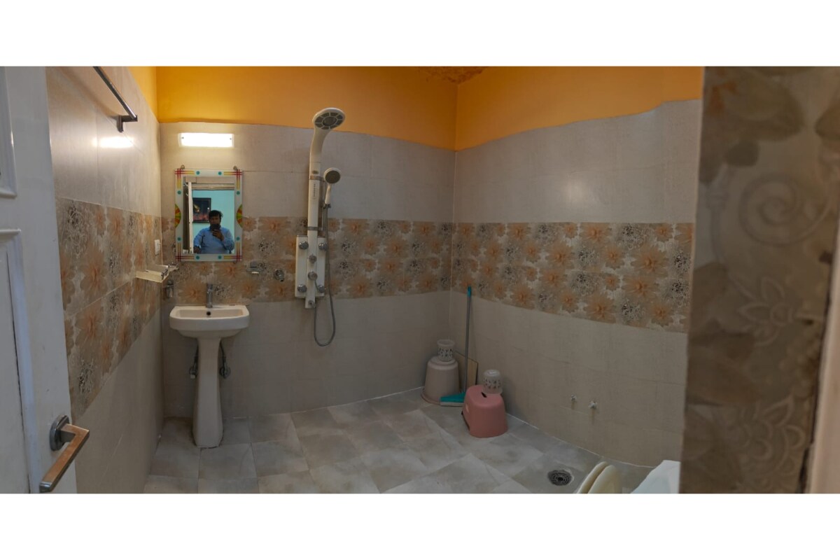 Nirmala House Homestay - Tap to explore photos