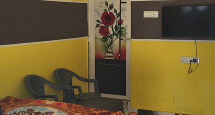 Saravanas cottage &rooms Room Type - Bedroom 2