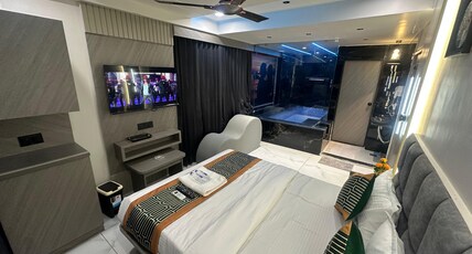HOTEL THE VIBES Room Type - LUXURY ROOM WITH PRIVATE POOL