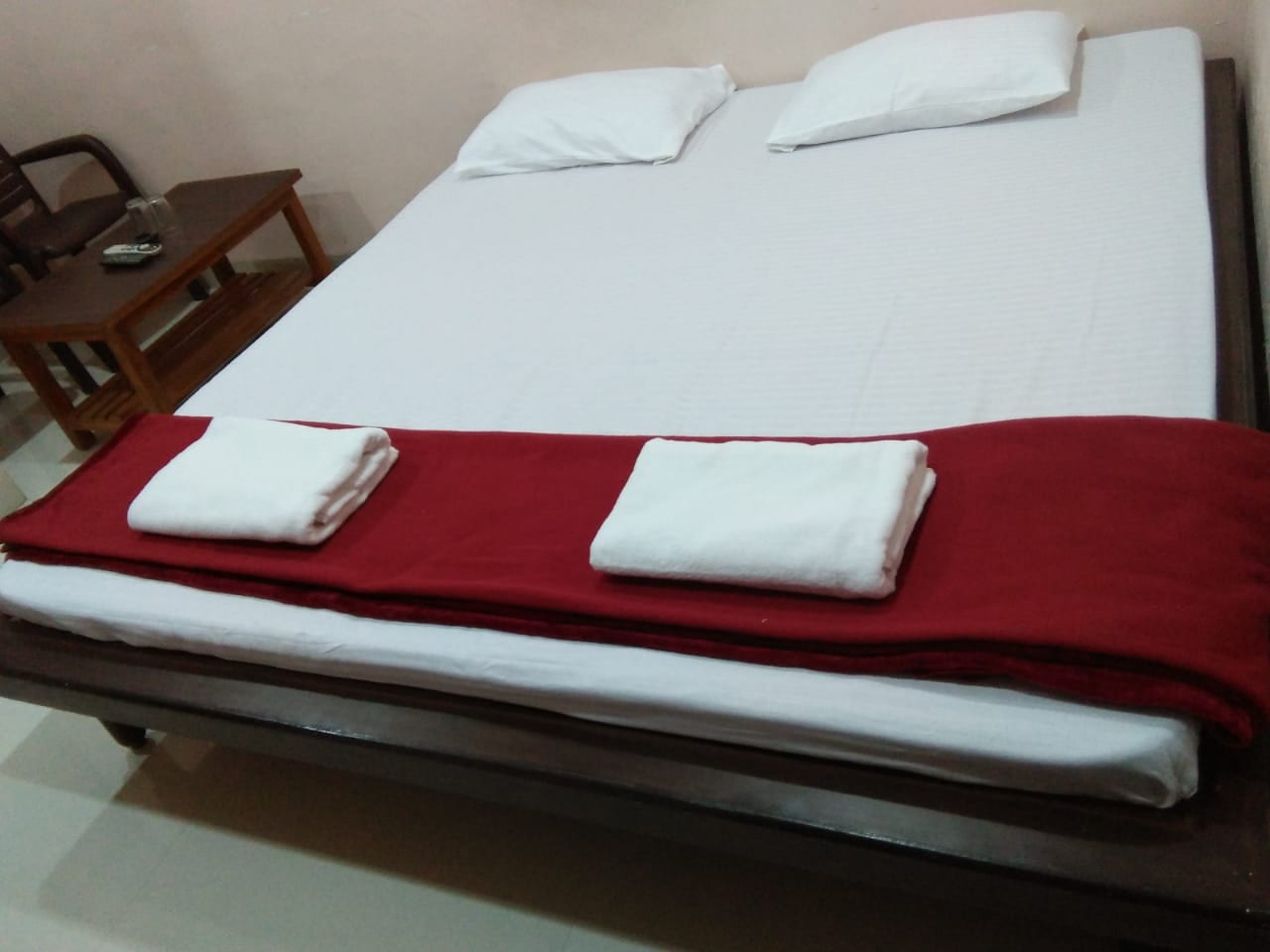 Jai Palace Hotel(Near Wardha Railway Station) - Tap to explore photos