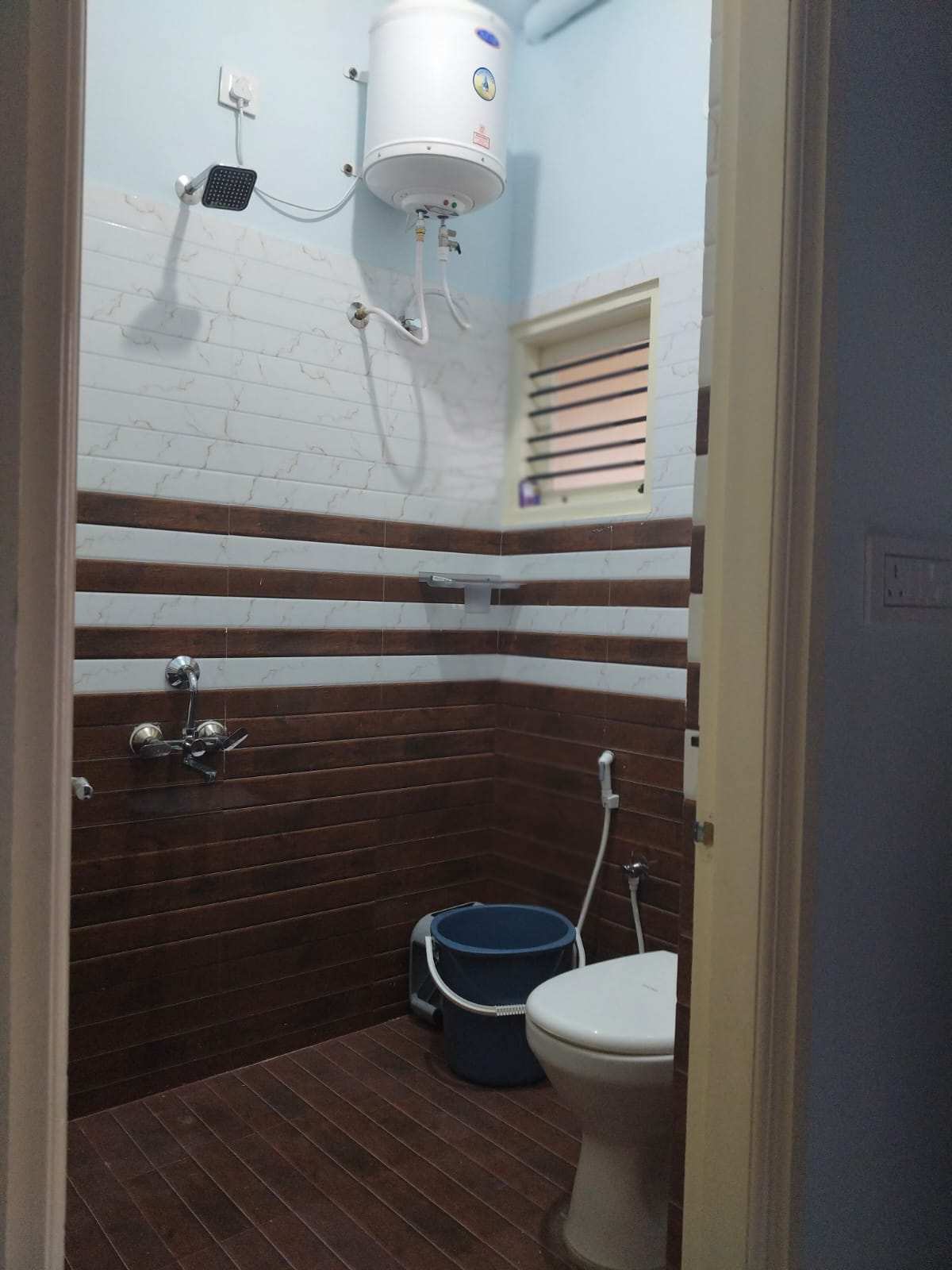 Symphony Suites Homestay - Tap to explore photos