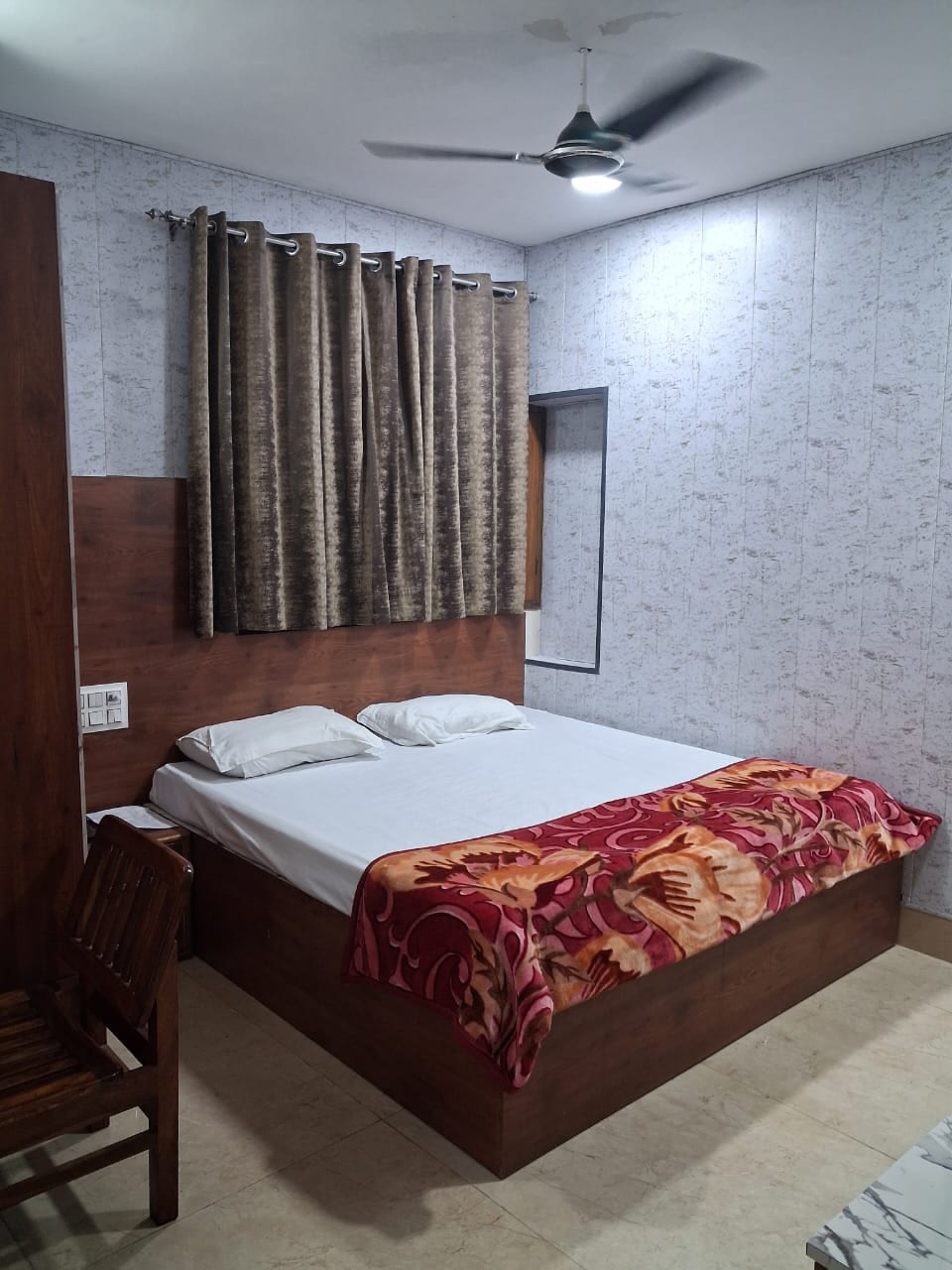 Satyam Hotel Tohana - Tap to explore photos