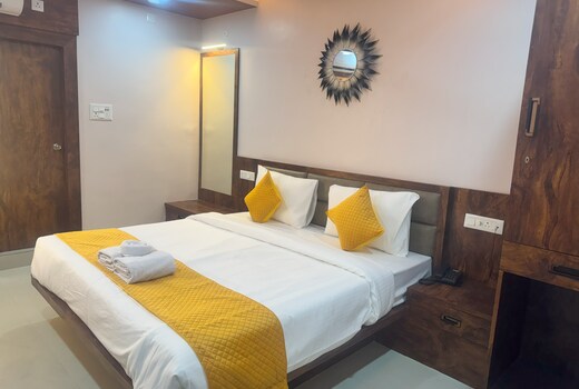 HOTEL THE ANANT