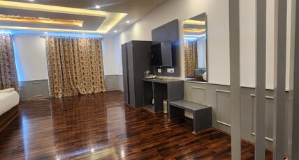 Hotel Town Star Room Type - Premium