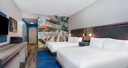 TRYP by Wyndham Orlando Room Type - 2 Queen Beds, Non-Smoking