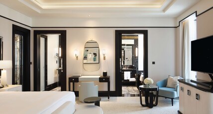 Waldorf Astoria Doha West Bay by Hilton Room Type - KING ONE BEDROOM APARTMENT