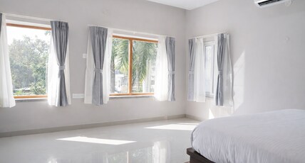 Rajbari Palace Room Type - Superior Suite Room with Garden View Rajbari Palace Room Type - Superior Suite Room with Garden View