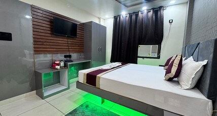 Hotel Bless Inn Room Type - Premium Room