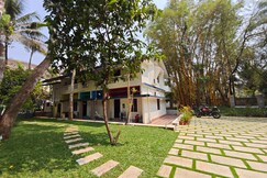 Porte De Munnar Family Cottage