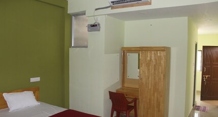 HOTEL KHANNA GRAAND LODGE A/C Room Type - DOUBLE AC Room