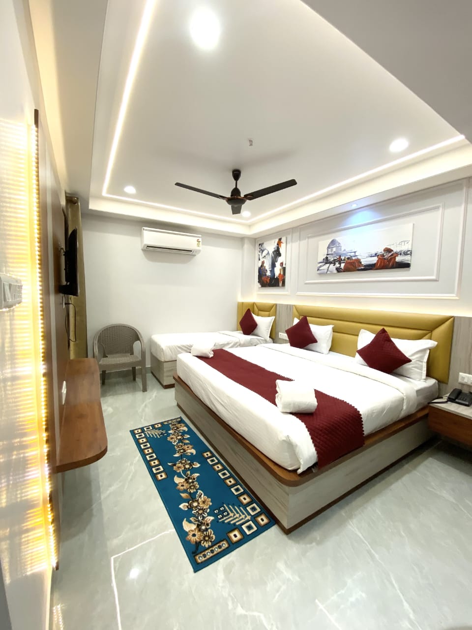 Shree Shanteshwar Mahadev Inn - Tap to explore photos