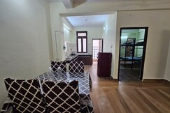 R302 3BHK in Krishna Nagar Lucknow