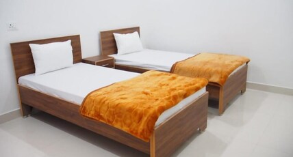 Lotus Paying Guest House Room Type - Non AC Room