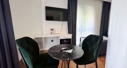 Axu Airport Hotel Room Type - Economy Double Room