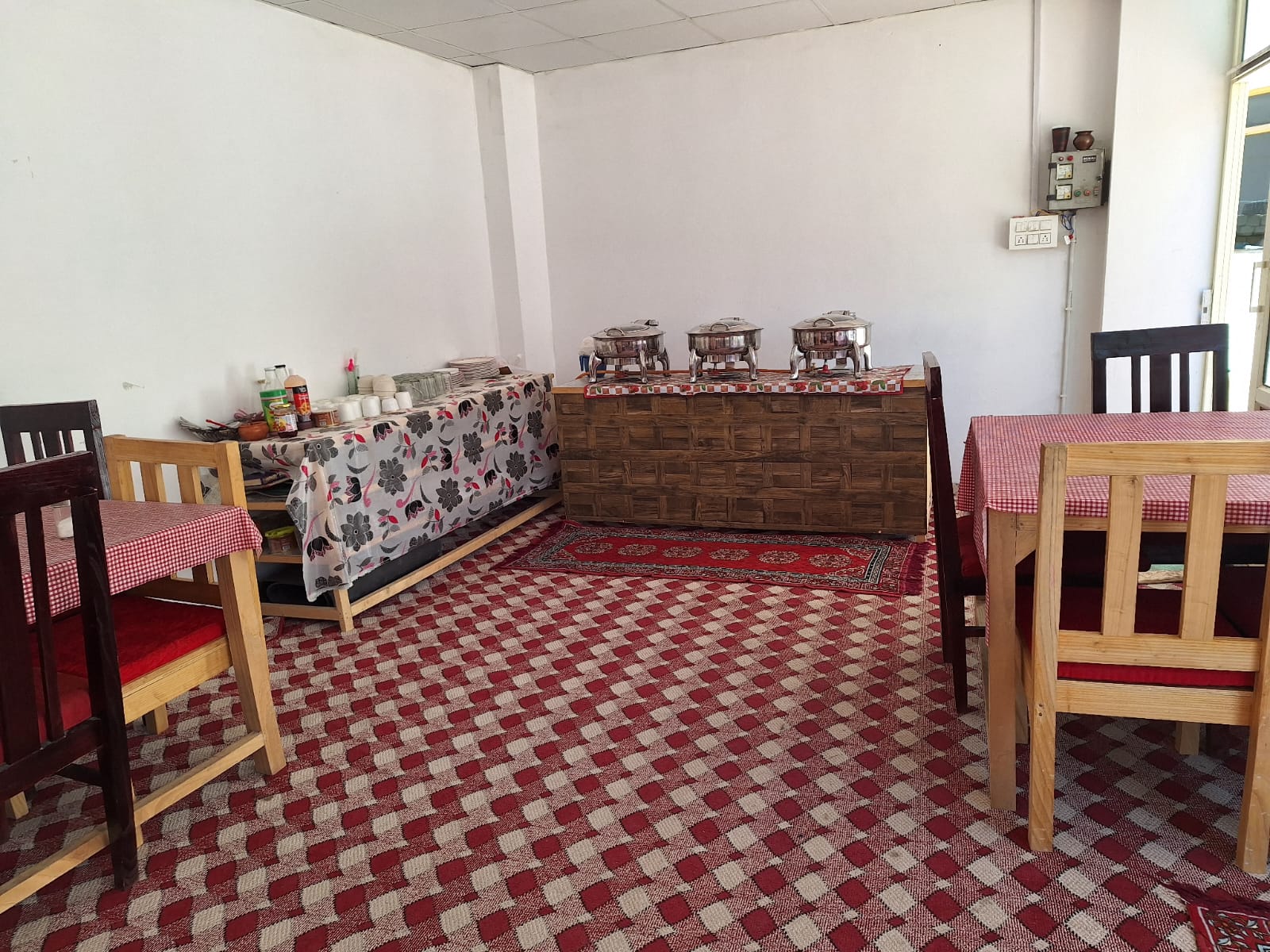 Basera Inn | Near Leh Market - Tap to explore photos