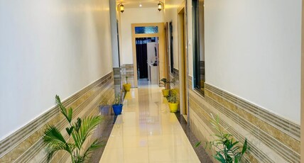 Ramay Palace - 400 mtr from Shri Ram Mandir Room Type - Super Deluxe Room