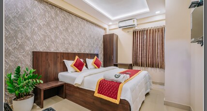 Hotel Boat Residency Room Type - Double AC Room