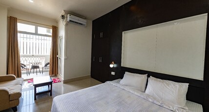 Rest Inn Hotel Room Type - Super Deluxe AC (Twin Bed)