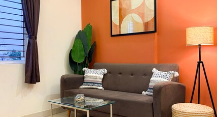 Koramangala Premium 1 BHK Apartments near Forum Mall | Unreal Living Room Type - 504