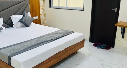 Hotel VK 22 Room Type - Super Deluxe Ac