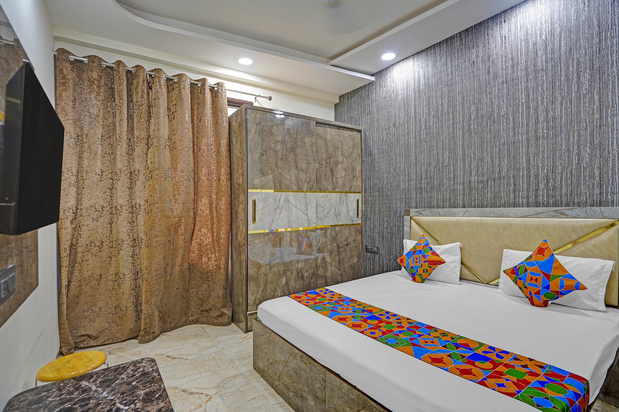 FabHotel Shubh Residency - Tap to explore photos