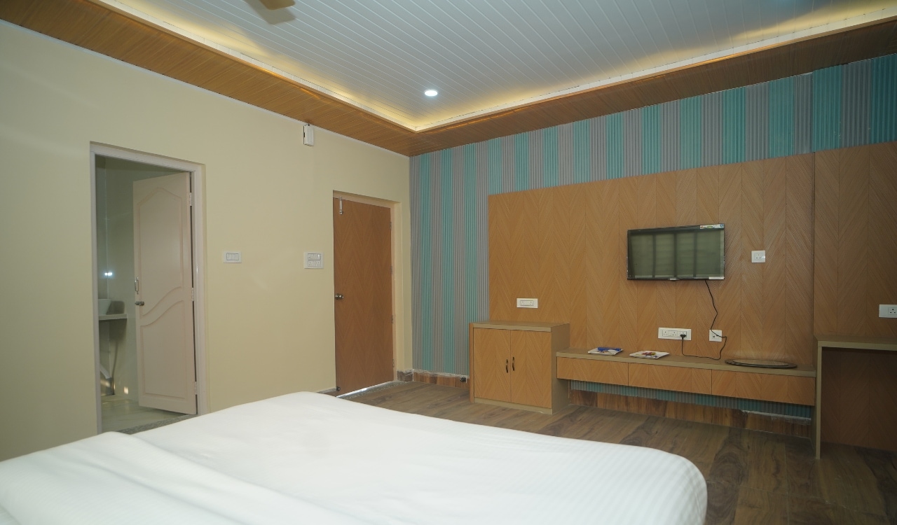 Siddharaj Resort - Tap to explore photos