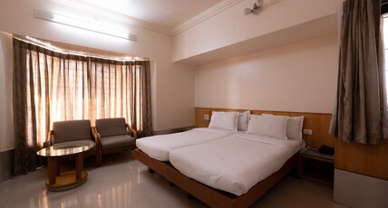 Hotel Manasi Room Type - Deluxe AC Room